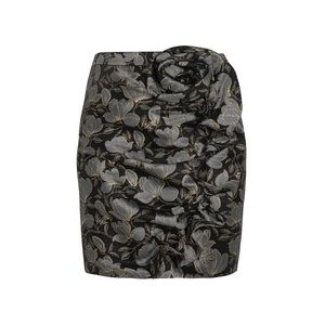 This mini skirt is chic and elegant in blue brocade